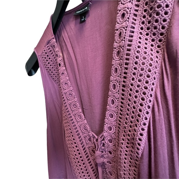 Torrid Boho Sleeveless Stretch Challis Lace Up Tank - Picture 6 of 15